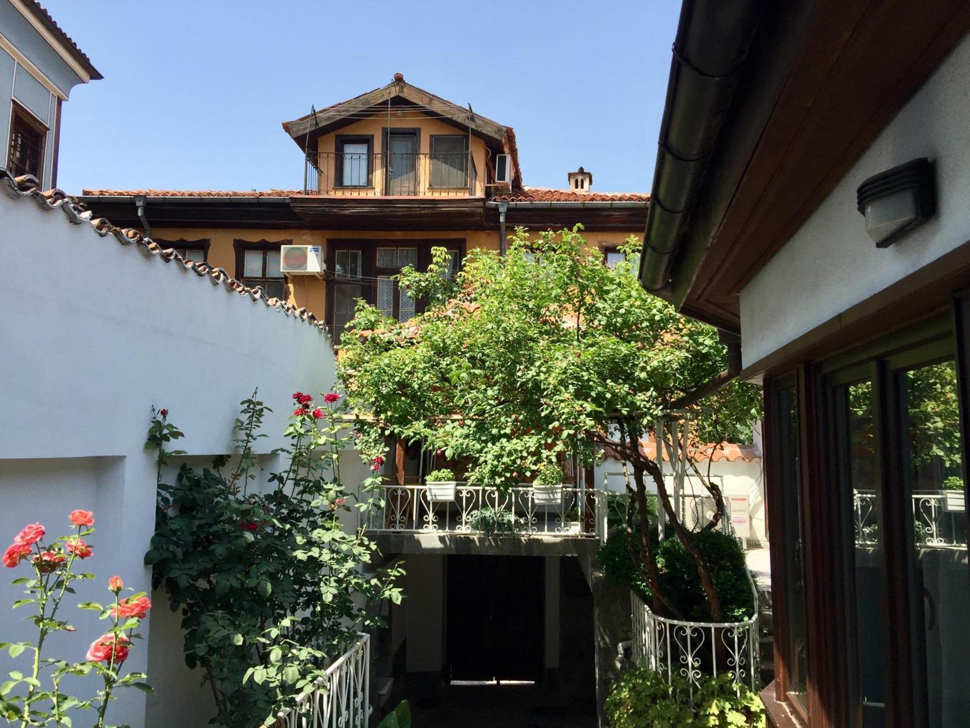 The House With The Piano Hotel Plovdiv Eksteriør billede